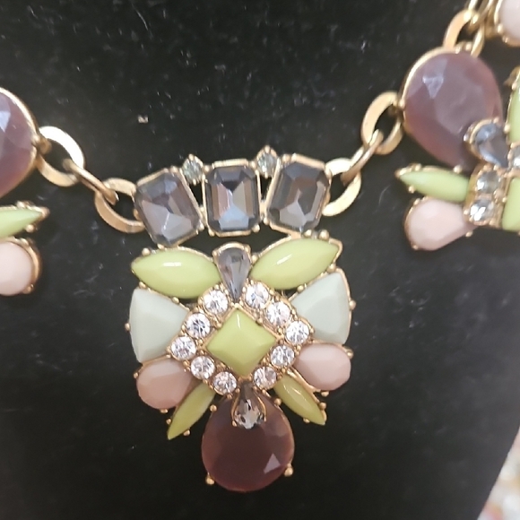 J. Crew Pastel and Gold Floral Necklace - Picture 5 of 8